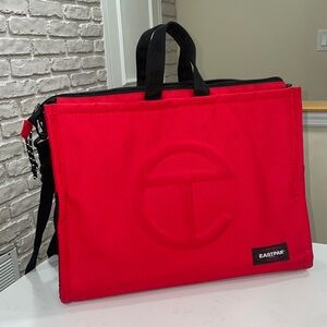 EASTPAK x TELFAR Medium Shopper - Red